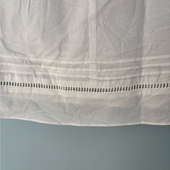 NEW Central Park West Babette Top Sleeveless Eyelet Ruffle Size Large White - Picture 6 of 8